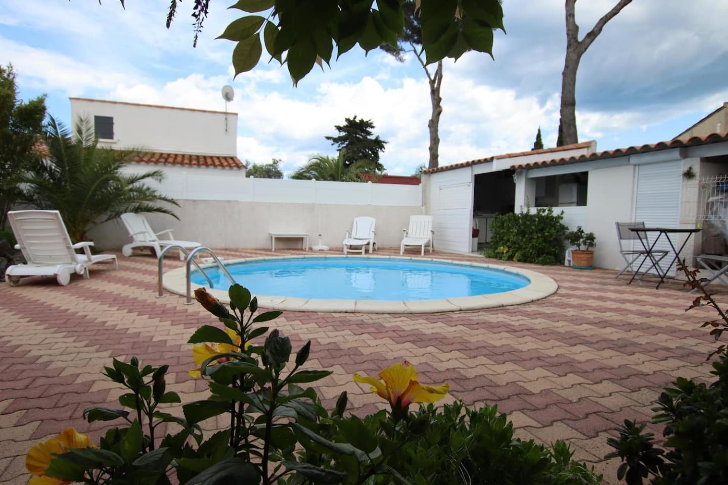 Chambre Privee Independante, Piscine Agde Exterior foto